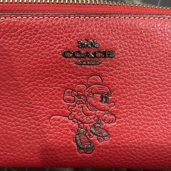 Coach Minnie Mouse Slim Zip Wallet red new NWOT Disney never used no box pebble - Picture 5 of 13
